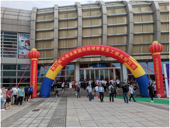 瓦力游戏精机参与永康国际机械设备展