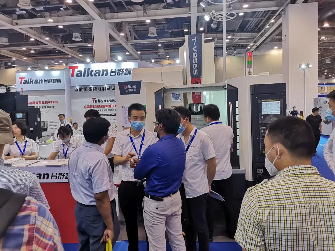 瓦力游戏精机信阳机床展览会